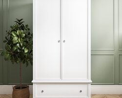 Bild von White Double Wardrobe – Georgia