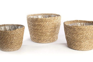 Bild von 3-Piece Assorted Natural Woven Planter Set