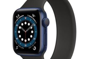 Bild von Apple Watch (Series 6) September 2020 44 Blue Sport loop Black | Refurbished – Great Deal!