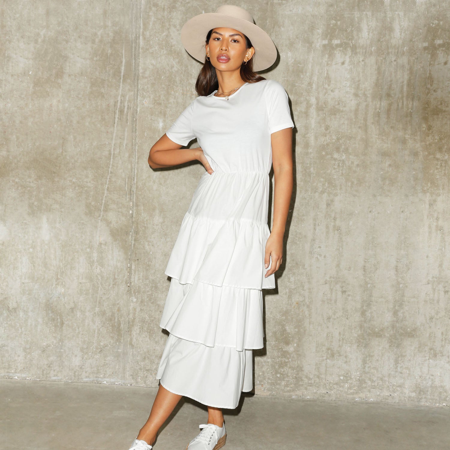 Bild von Never Fully Dressed White Carrie Dress