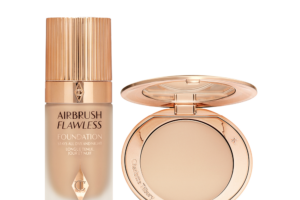 Bild von Charlotte Tilbury Flawless, Poreless Skin Secrets – Magical Savings  Female Size: