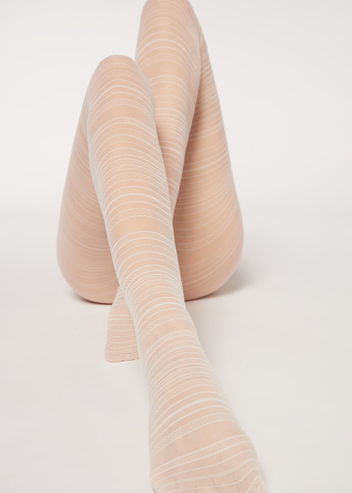 Bild von Calzedonia 30 Denier Striped Motif Fishnet Tights Woman Ivory