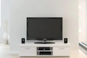 Bild von Birlea Furniture & Beds Birlea Edgeware White High Gloss TV Unit